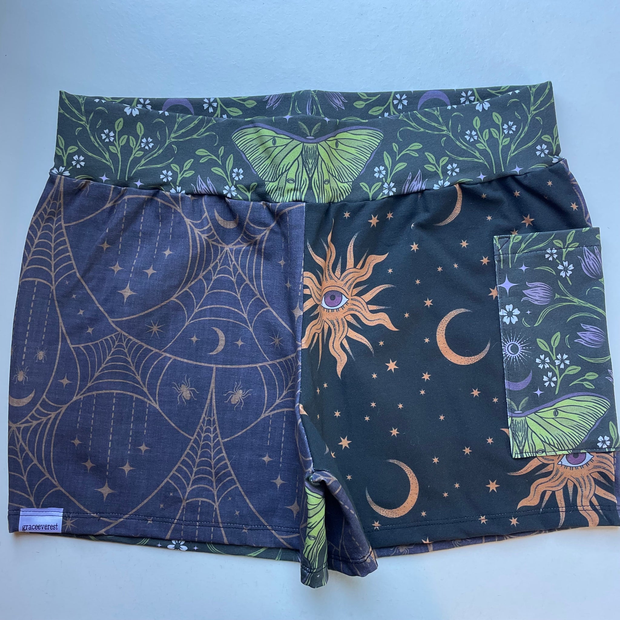 pocket shorts- size large